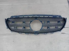 Решетка радиатора Mercedes E-class