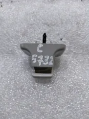 Крючок салона Volkswagen Jetta 6