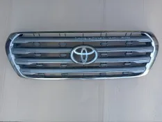 Решетка радиатора Toyota Land Cruiser 200