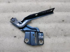 Петля капота Volkswagen Jetta 6