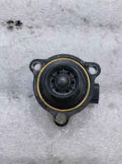 Клапан перепускной Volkswagen Jetta 6