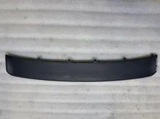 Накладка переднего бампера Лада Веста