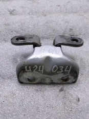 Петля двери нижняя Hyundai i40