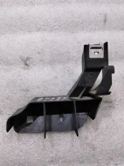 Кронштейн Volkswagen Jetta 6