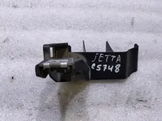 Кронштейн Volkswagen Jetta 6