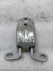 Петля двери верхняя Hyundai i40