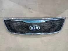 Решетка радиатора kia Sorento 2