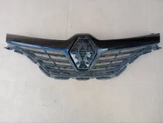 Решетка радиатора Renault Kaptur
