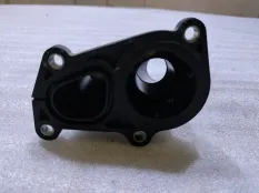 Фланец системы охлаждения Ford Focus 3