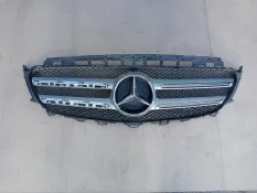 Решетка радиатора Mercedes E-class