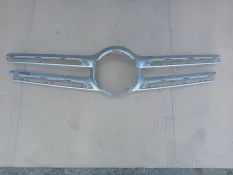 Решетка радиатора Mercedes GLC