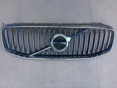 Решетка радиатора Volvo Xc60