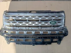 Решетка радиатора Land Rover Freelander 2