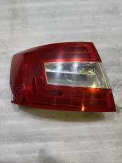 Фонарь задний левый Skoda Octavia A7