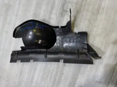 Дефлектор радиатора правый Ford Transit