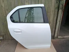 Дверь Renault Logan 2