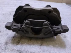 Суппорт тормозной Ford Focus 3
