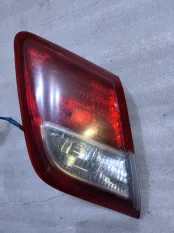 Фонарь в крышку багажника Toyota Camry XV40
