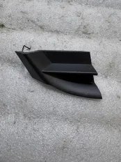 Заглушка бампера Lexus RX4