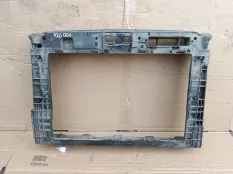 Рамка радиатора Volkswagen Polo