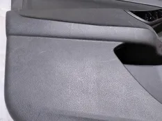 Обшивка двери Ford Mondeo 4