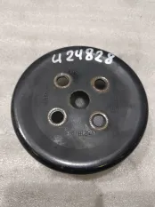 Шкив водяного насоса (помпы) Ford Focus 2