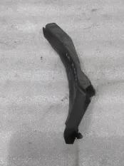 Уплотнитель жабо Toyota Camry XV40