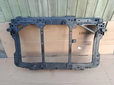 Рамка радиатора неоригинал Mazda 6