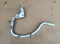 Петля багажника Volkswagen Polo 5