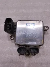 Блок управления вентилятором Toyota Camry XV40