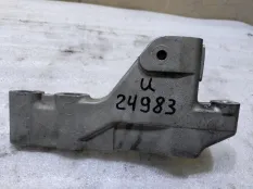 Кронштейн опоры двигателя Toyota Camry XV40