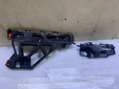 Кронштейн бампера Opel Astra J