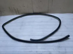 Уплотнитель двери Toyota Camry XV40