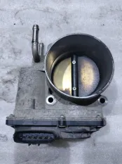 Дроссельная заслонка Toyota Camry XV40