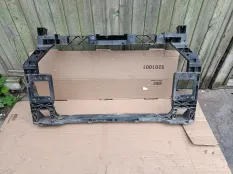 Рамка радиатора Haval Jolion