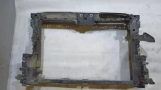 Рамка радиатора Volkswagen Jetta