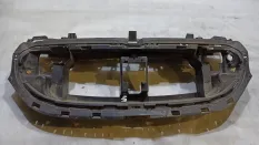 Кронштейн решетки радиатора Smart Fortwo