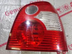 Фонарь Volkswagen Polo 4