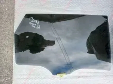 Стекло двери Kia Sorento Prime 3