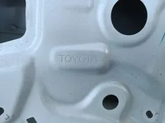 Дверь Toyota Camry XV70