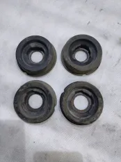 Сайлентблок подрамника Toyota Camry XV40