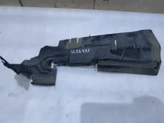 Воздуховод радиатора (дефлектор) Ford Focus 3