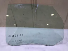 Стекло двери Ford Focus