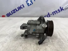Компрессор кондиционера Nissan Tiida C11 HR16DE