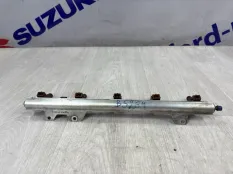 Топливная рампа VOLVO XC90 B5254T2 2009