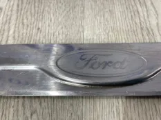Накладка на порог FORD MONDEO 4 СЕДАН HUBA 2009