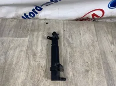 Форсунка омывателя фар левая Mercedes-Benz W211