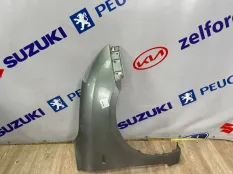 Крыло переднее правое SUZUKI SWIFT 2007г