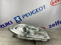 Фара передняя правая SUZUKI SX4 M16A 2013