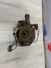 Кулак поворотный передний правый SUZUKI SX4 M16A